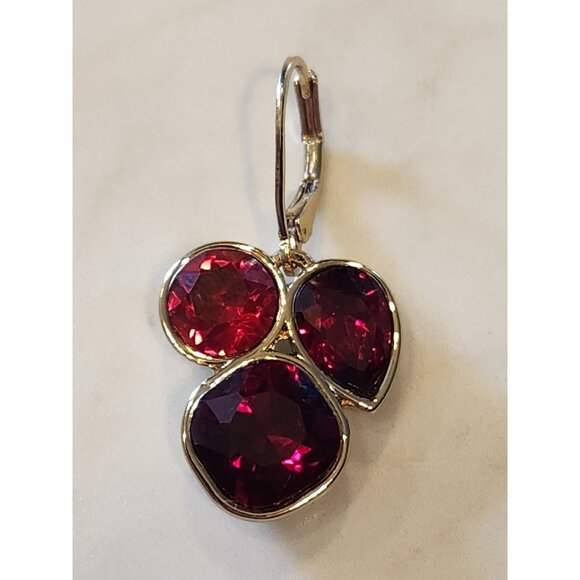 Nine West Gold-Tone Drop Earrings With Red Gemstone Cluster Design For Women - Picture 4 of 5